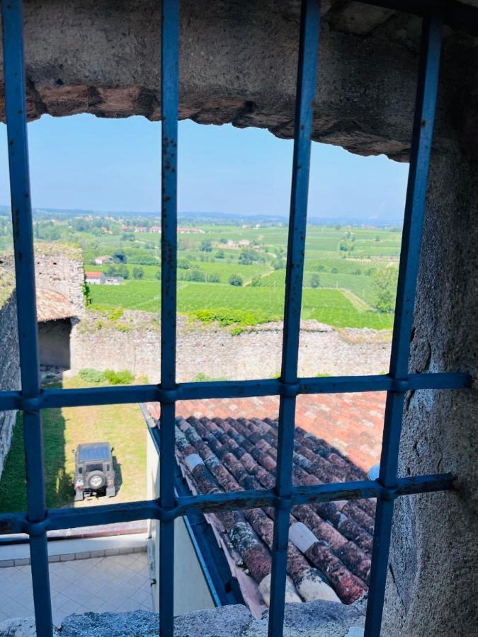 Thomas' Castle Apartment Поцоленго Екстериор снимка